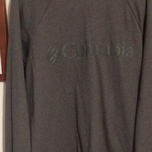 Columbia sweat shirt